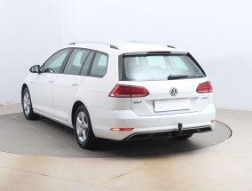 Volkswagen Golf - 2019