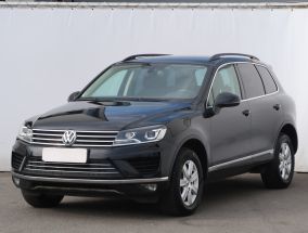 Volkswagen Touareg - 2016