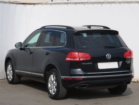 Volkswagen Touareg - 2016