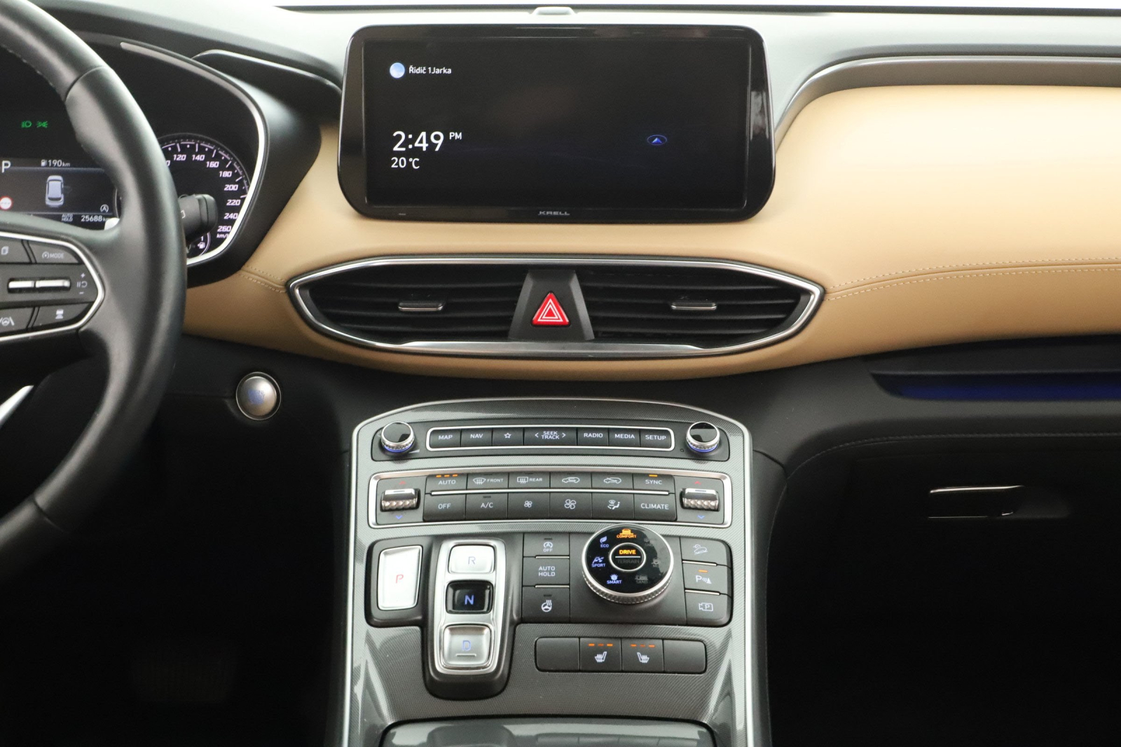 Hyundai Santa Fe - 2022