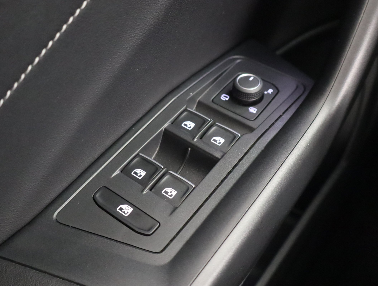 Volkswagen T-Roc - 2022