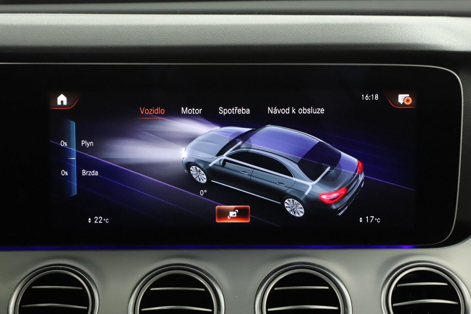 Mercedes-Benz E - 2023