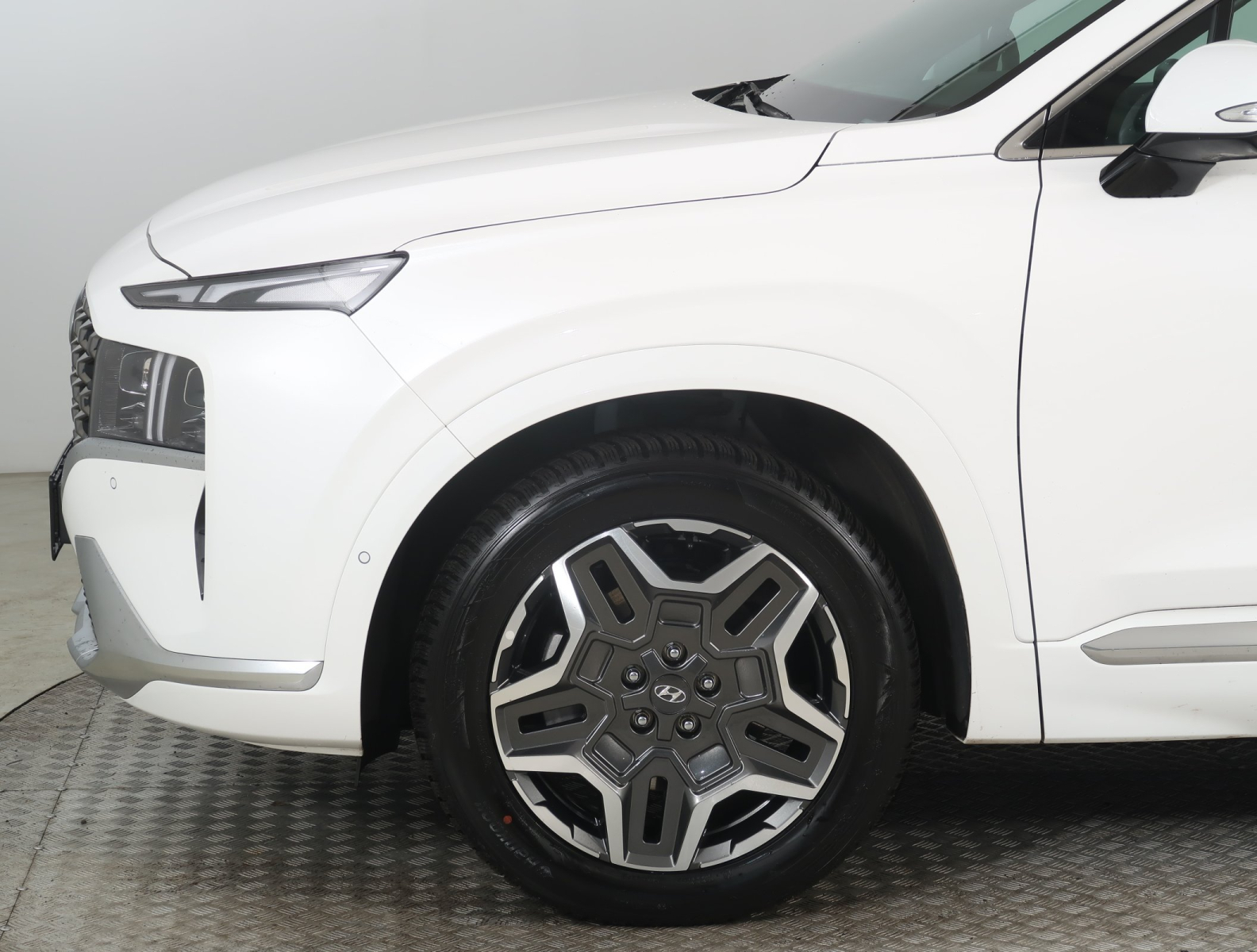 Hyundai Santa Fe - 2023