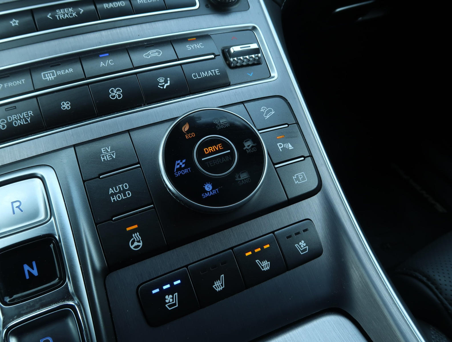 Hyundai Santa Fe - 2023