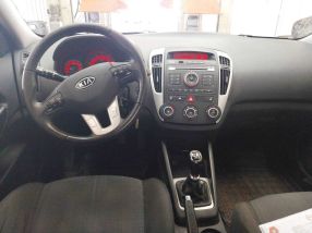 Kia Ceed - 2011