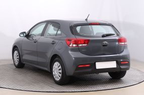 Kia Rio - 2021