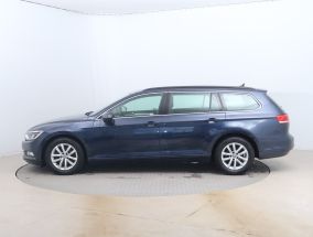 Volkswagen Passat - 2015