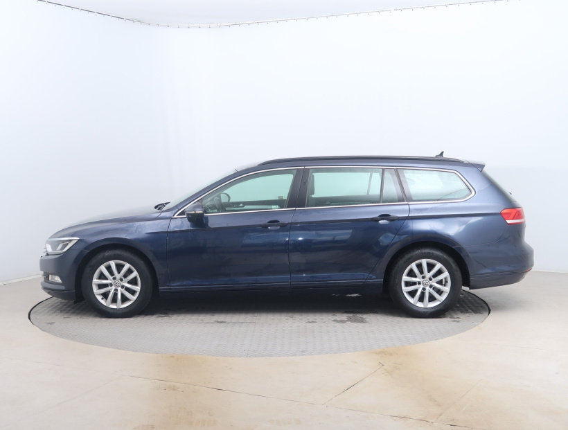 Volkswagen Passat, 2015