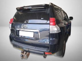 Toyota Land Cruiser - 2013