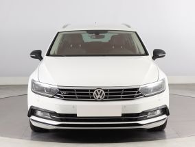 Volkswagen Passat - 2015