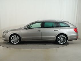 Skoda Superb - 2010