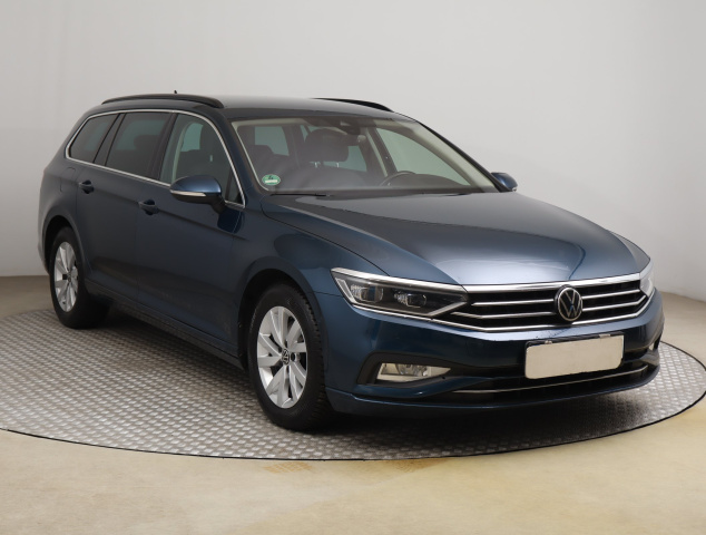 Volkswagen Passat 2021