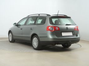 Volkswagen Passat - 2009