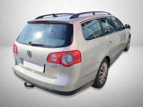 Volkswagen Passat - 2009