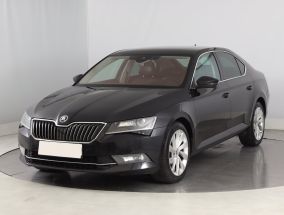 Škoda Superb - 2016