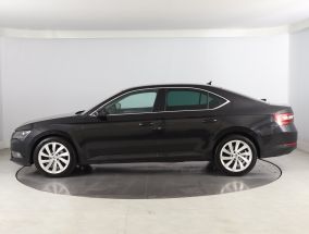 Škoda Superb - 2016