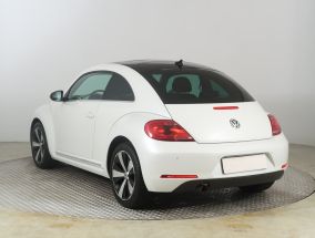 Volkswagen Beetle - 2016