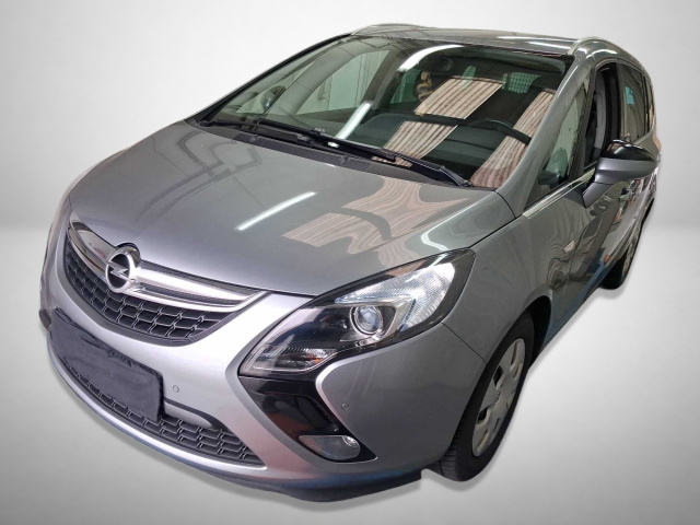 Opel Zafira Tourer 2012