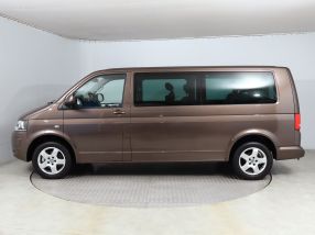 Volkswagen Multivan - 2011