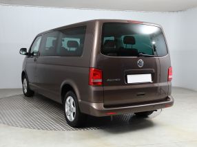 Volkswagen Multivan - 2011
