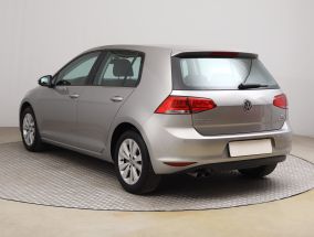 Volkswagen Golf - 2016