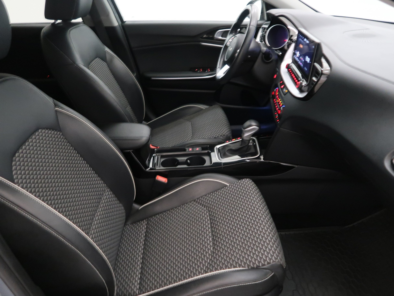 Kia XCeed - 2023
