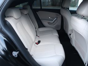 Mercedes-Benz CLA - 2020