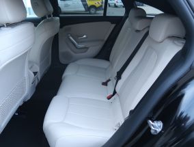 Mercedes-Benz CLA - 2020