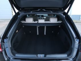 Mercedes-Benz CLA - 2020