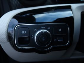 Mercedes-Benz CLA - 2020