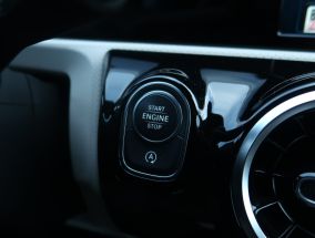 Mercedes-Benz CLA - 2020