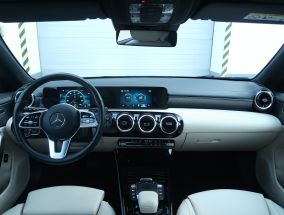 Mercedes-Benz CLA - 2020