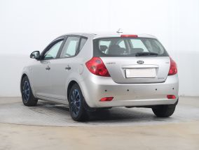 Kia Ceed - 2010