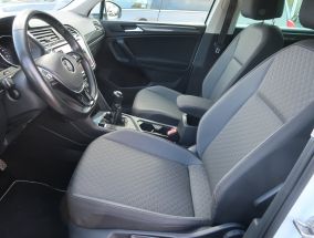 Volkswagen Tiguan - 2019