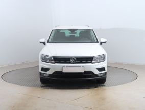 Volkswagen Tiguan - 2019