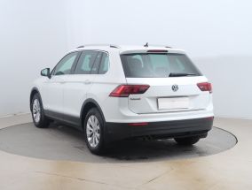 Volkswagen Tiguan - 2019