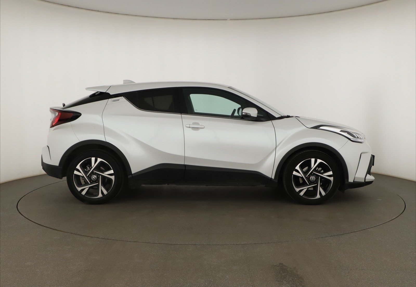 Toyota C-HR - 2023