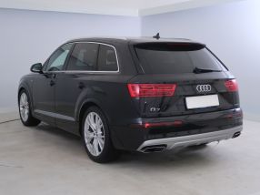 Audi Q7 - 2015