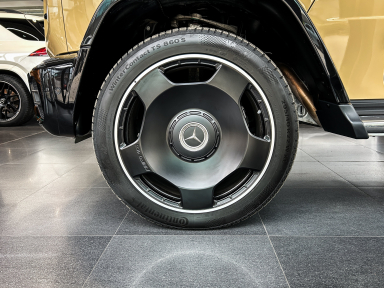 Mercedes-Benz G - 2023