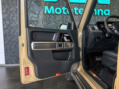 Mercedes-Benz G - 2023