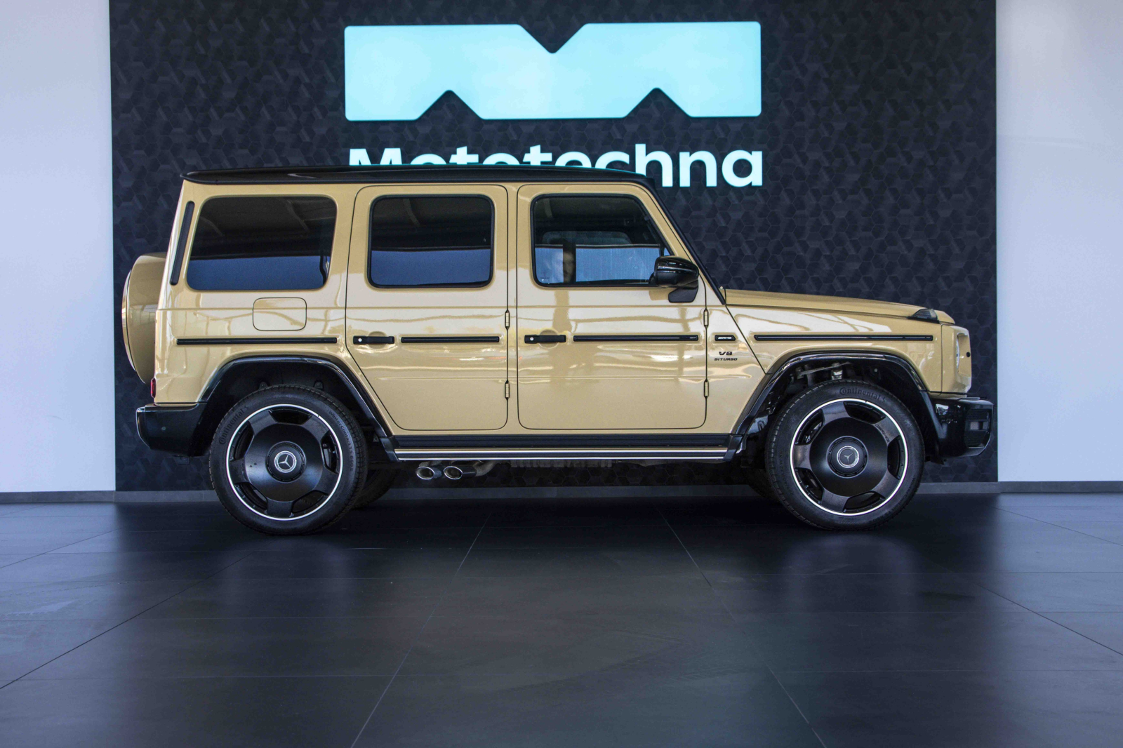 Mercedes-Benz G - 2023
