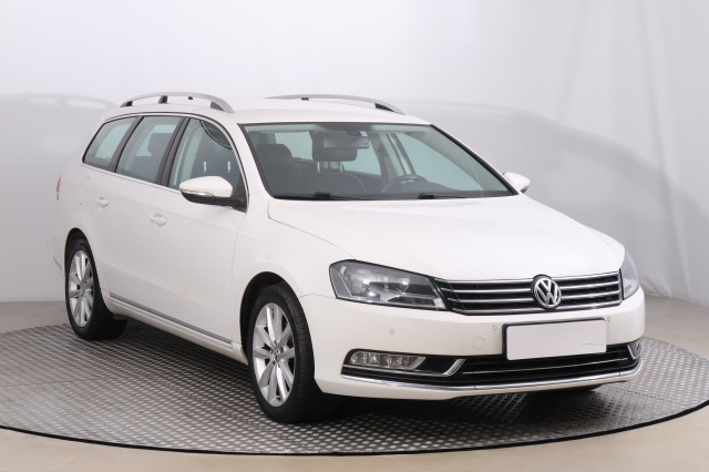 Volkswagen Passat 2011