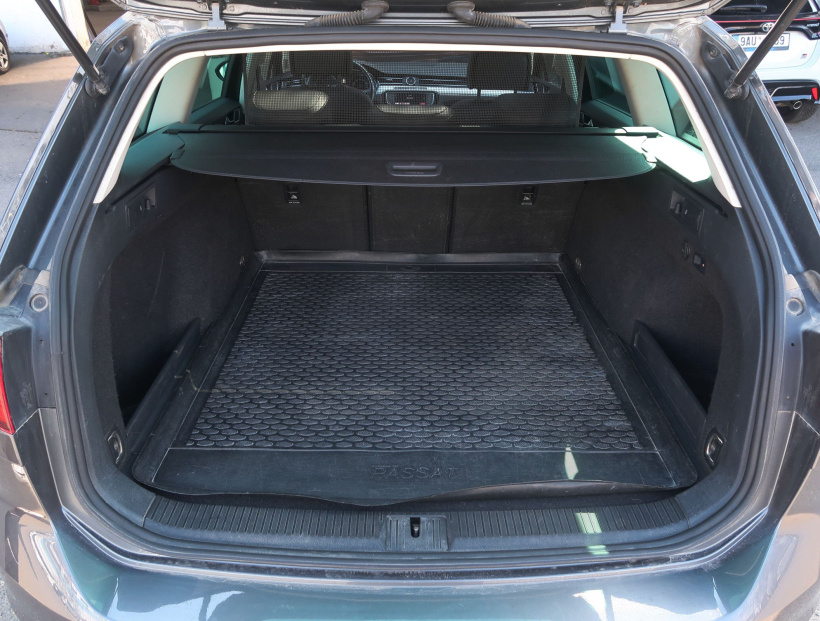 Volkswagen Passat, 2015