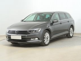 Volkswagen Passat - 2015