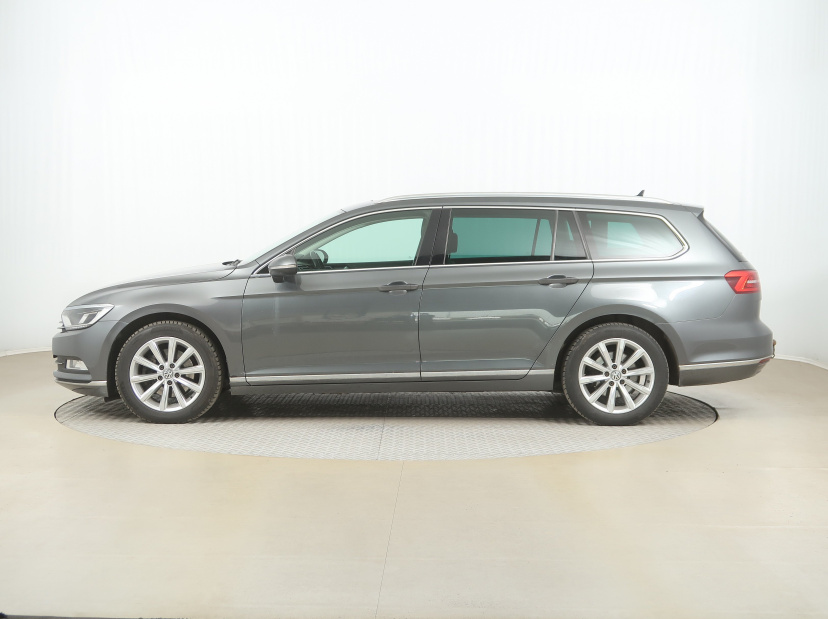 Volkswagen Passat, 2015