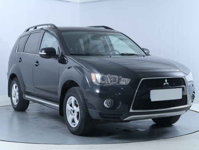 Mitsubishi Outlander 2012