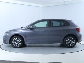 Volkswagen Polo - 2021