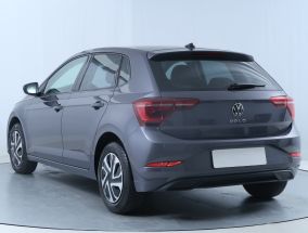 Volkswagen Polo - 2021