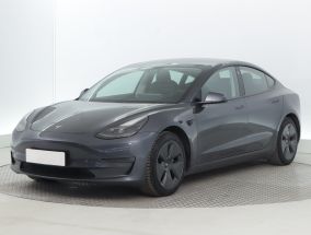 Tesla Model 3 - 2021
