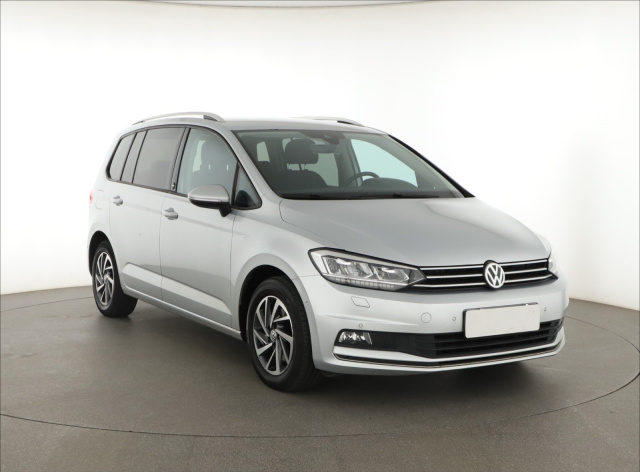 Volkswagen Touran 2022